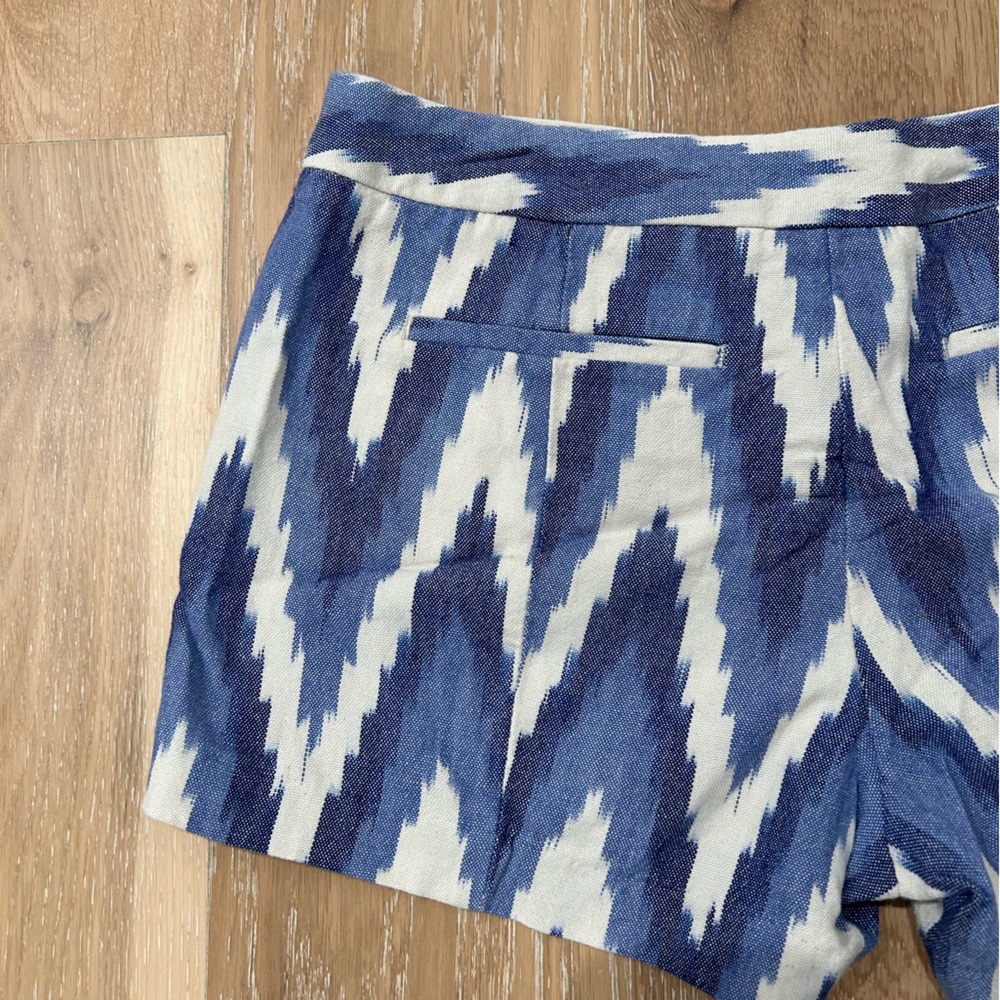 Women’s Gap Shorts in Blue and Cream Size 2 - Picture 8 of 8